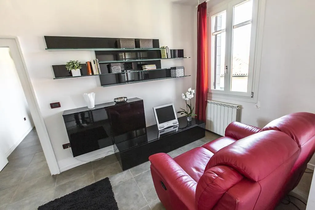 Отель Giudecca Lagoon View Венеция Апартаменты